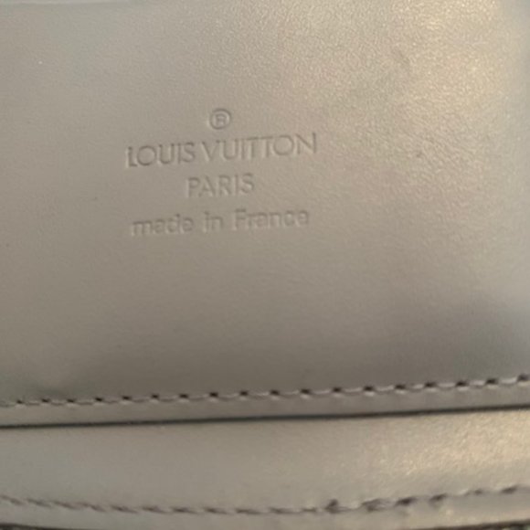 Louis Vuitton Epi Leather Travel Case - Picture 10 of 10